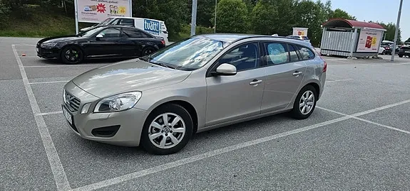 Volvo V60 2012 photo 5