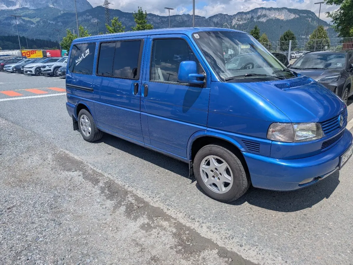 Volkswagen T4 1999 photo 3