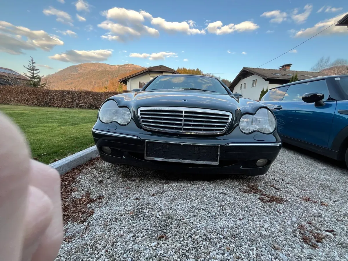 Mercedes-Benz C-Class 2001 photo 3
