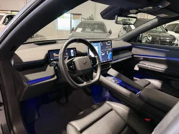Polestar Polestar 4 2025 photo 2