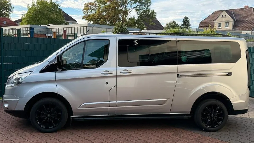 Ford Tourneo Custom