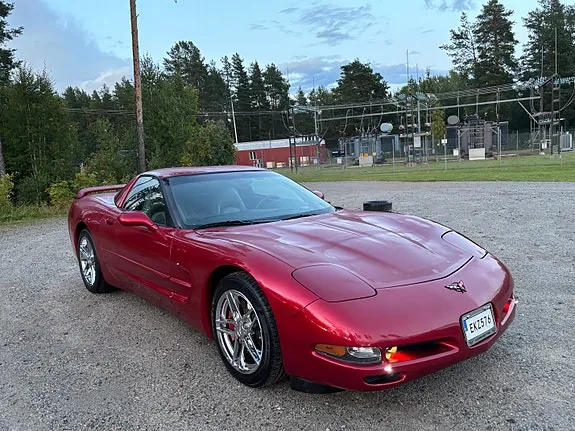 Chevrolet Corvette 2002 photo 5
