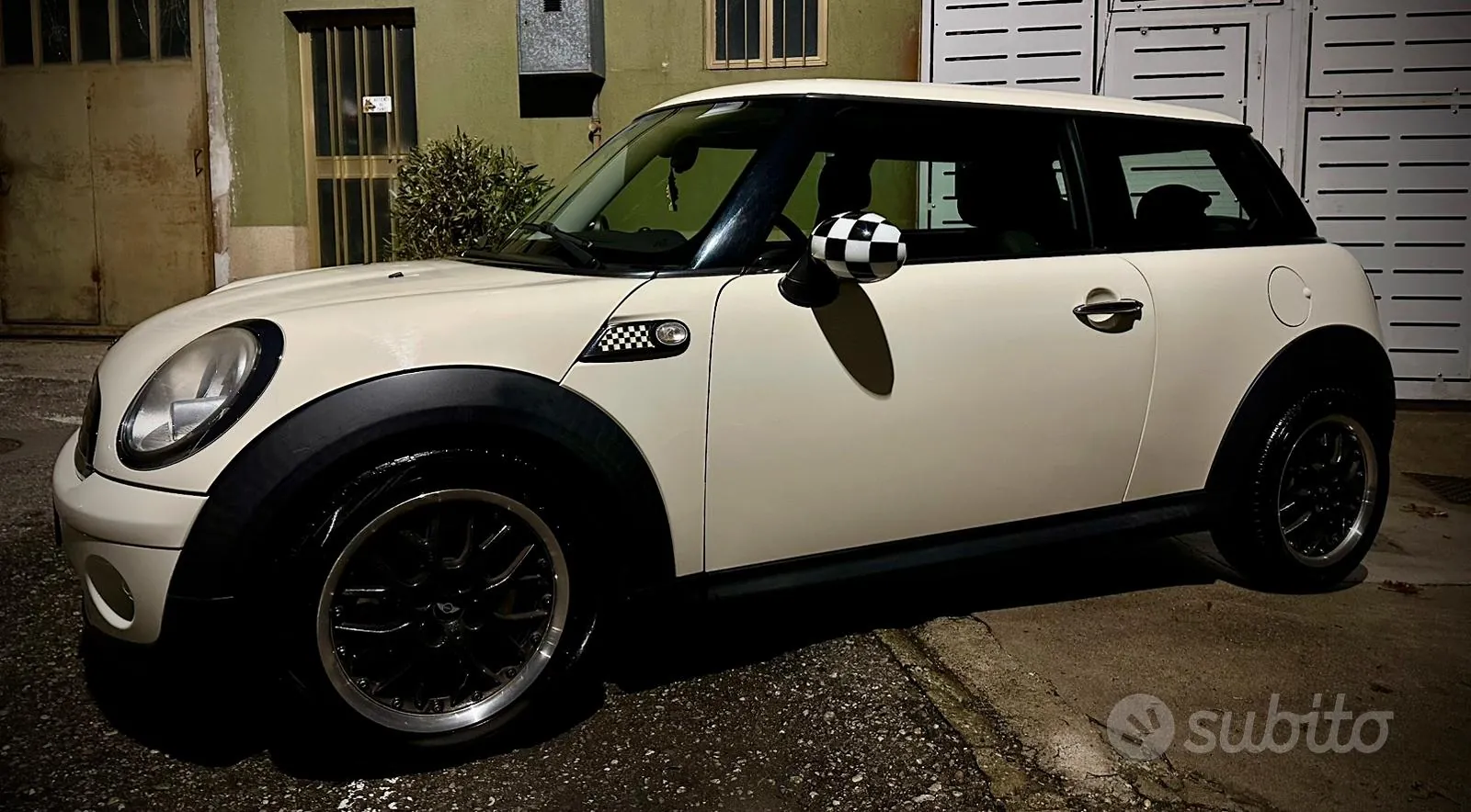 Mini Mini