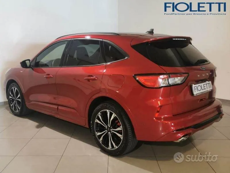 Ford Kuga 2022 photo 2