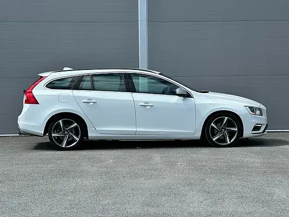 Volvo V60 2014 photo 4