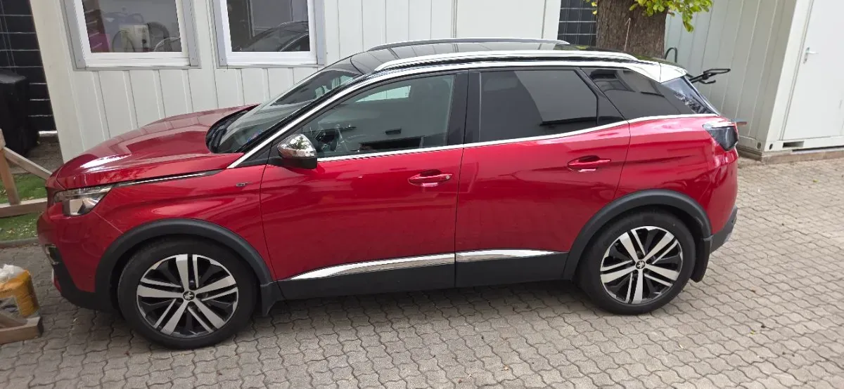 Peugeot 3008 2017 photo 2