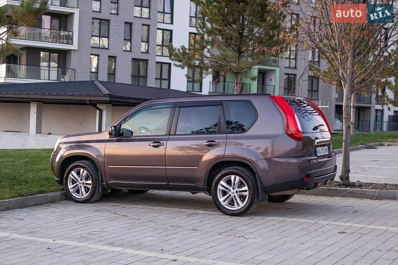 Nissan X-Trail 2011 photo 4