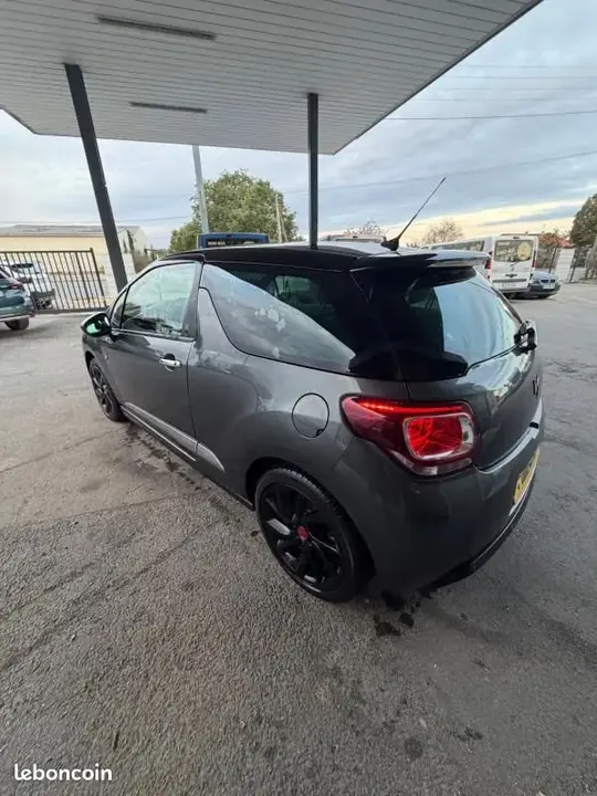 DS Automobiles Ds3 2016 photo 5