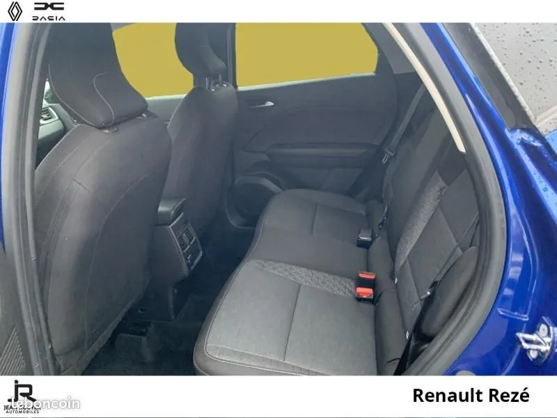 Renault Captur 2022 photo 4
