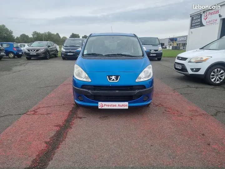 Peugeot 1007 2005 photo 2