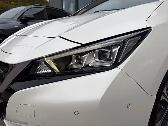 Nissan Leaf 2018 photo 5