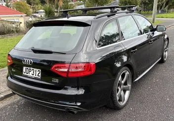 Audi A4 2015 photo 3
