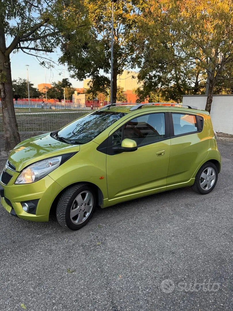 Chevrolet Spark 2011 photo 2