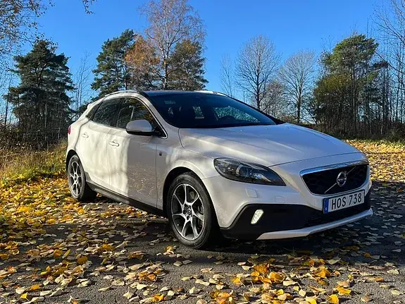 Volvo V40 Cross Country 2015 photo 3