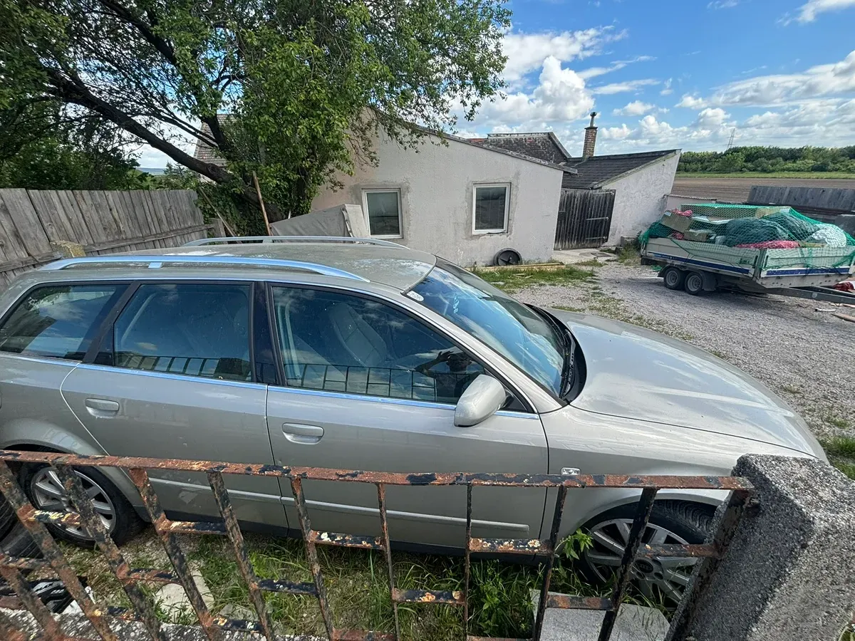 Audi A4 2002 photo 3