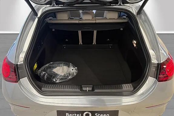 Mercedes-Benz Cla350 2027 photo 5