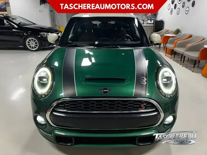 Mini Cooper S 2019 photo 2