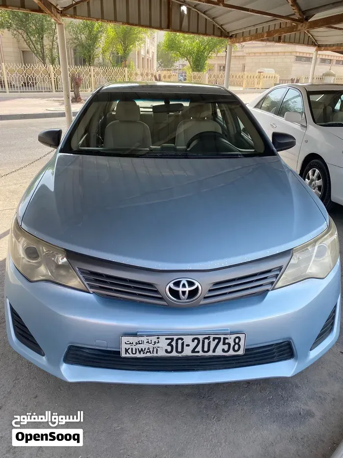 Toyota Camry 2013 photo 2
