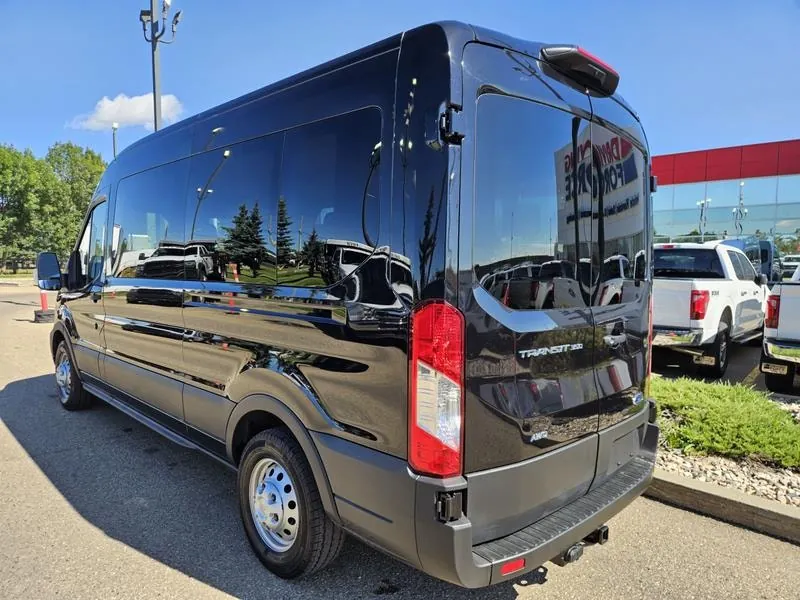 Ford Transit 2025 photo 3