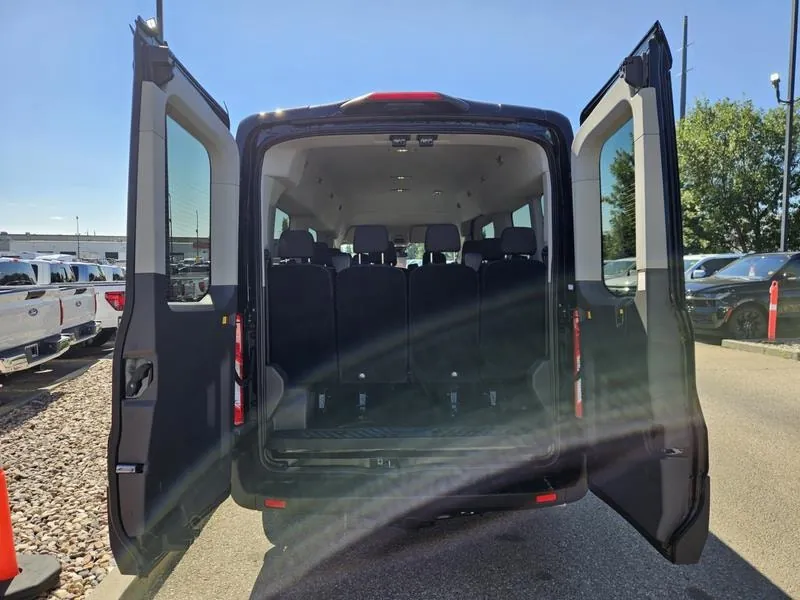 Ford Transit 2025 photo 5