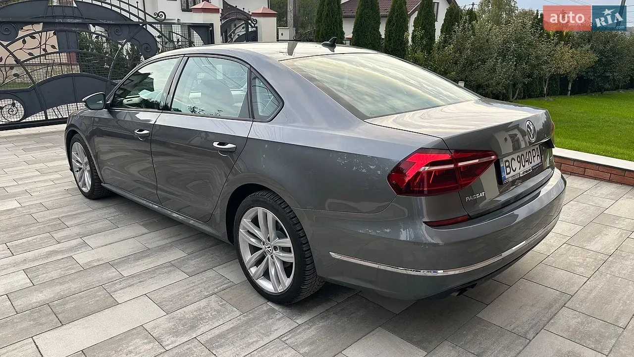 Volkswagen Passat 2018 photo 5