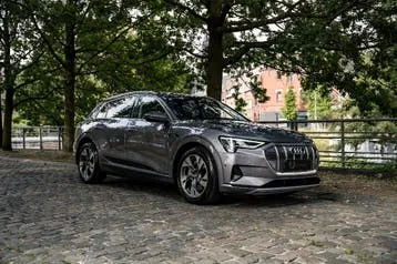 Audi Q8 E-Tron 2019 photo 2