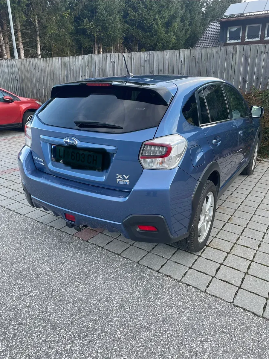 Subaru Xv 2018 photo 2