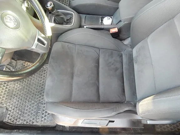 Volkswagen Golf Vi 2011 photo 5