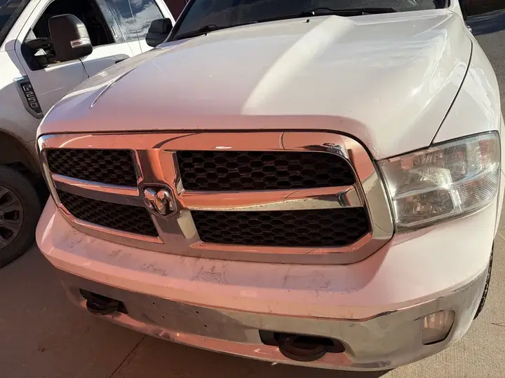 Dodge Ram 1500 2014 photo 2