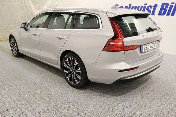 Volvo V60 2025 photo 5