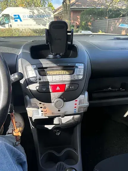 Toyota Aygo 2011 photo 5