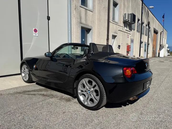 BMW Z4 2003 photo 4