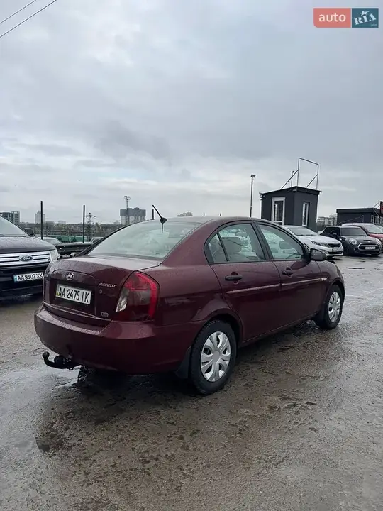 Hyundai Accent 2008 photo 4