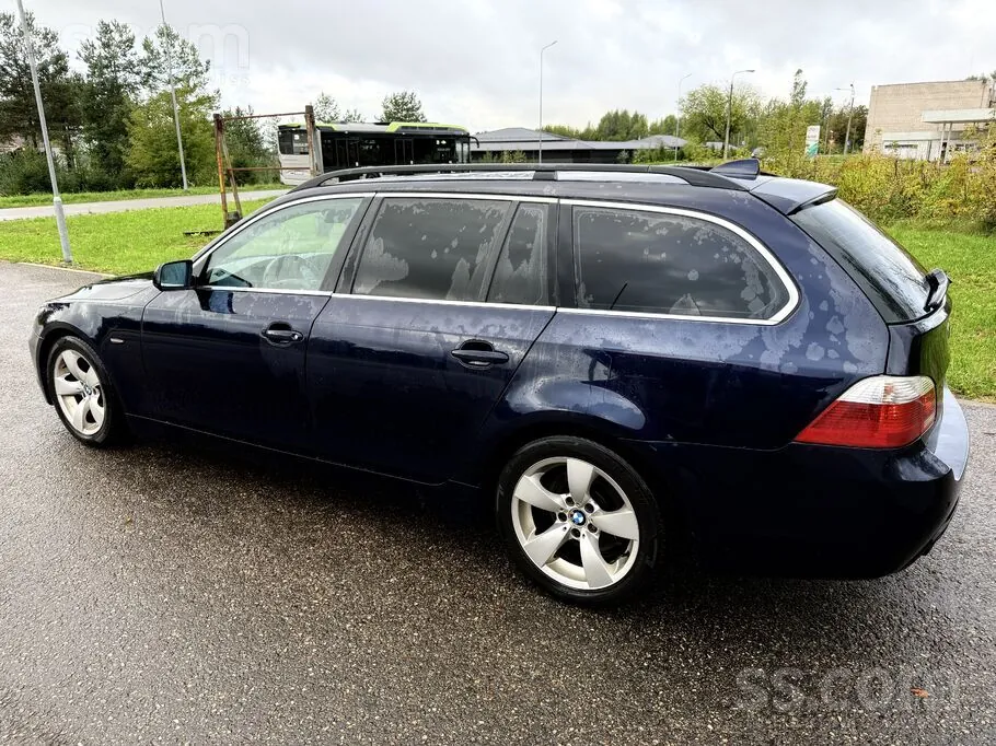 BMW 530