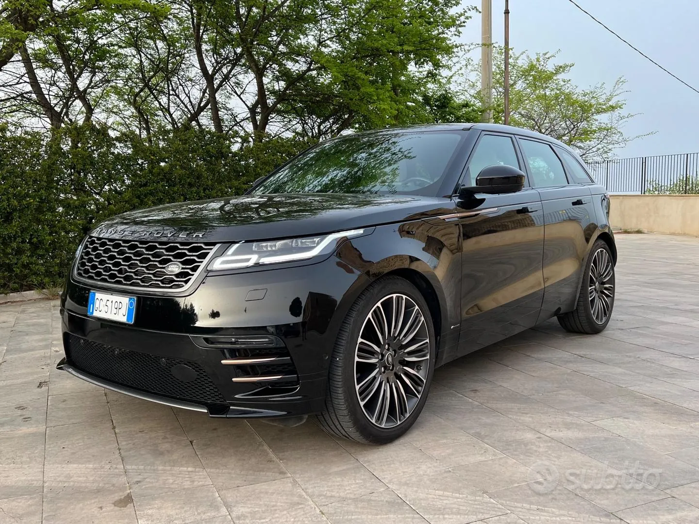 Land Rover Velar