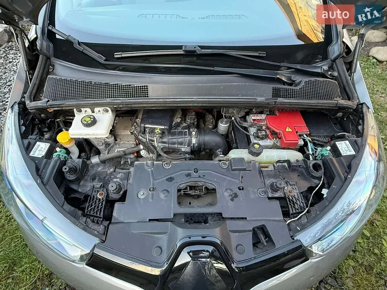 Renault Zoe 2016 photo 2