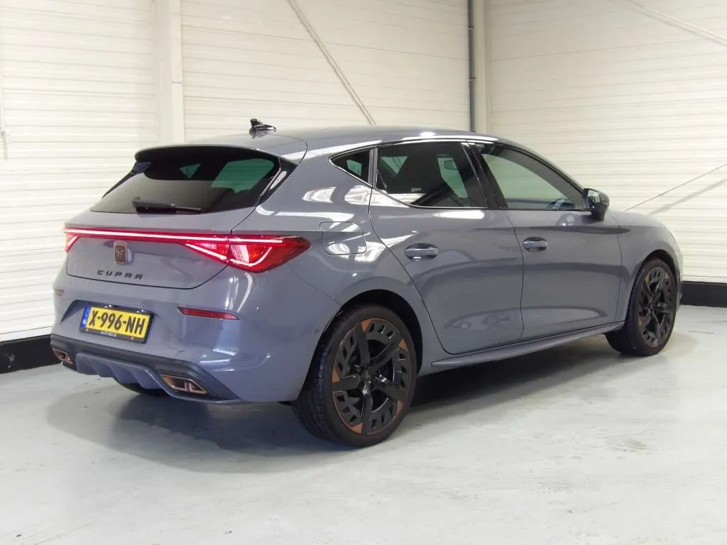 Cupra Leon 2023 photo 4