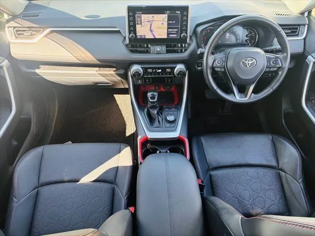 Toyota Rav4 2021 photo 3