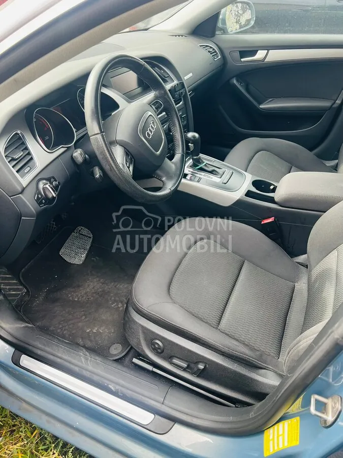 Audi A5 2010 photo 5