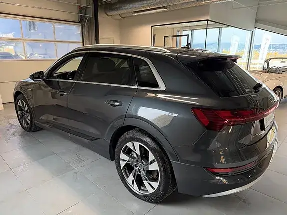 Audi E-Tron 2023 photo 4