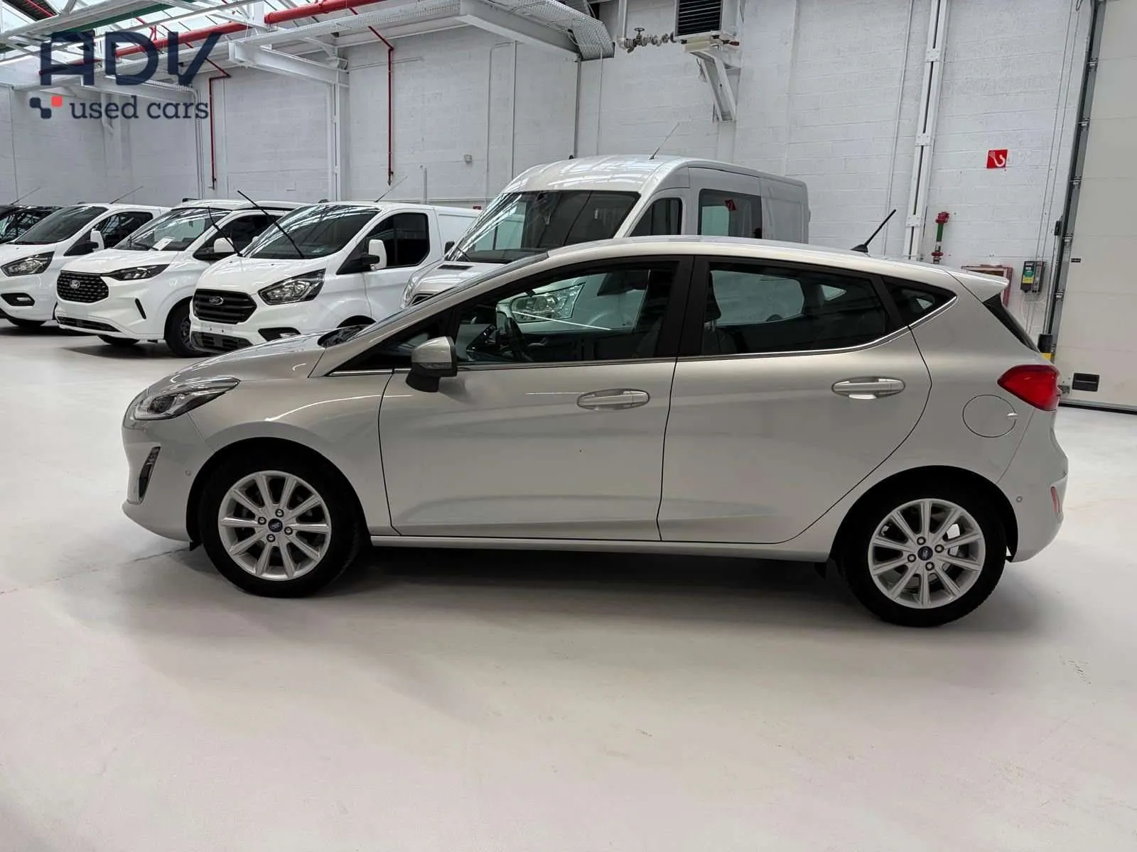 Ford Fiesta 2018 photo 2