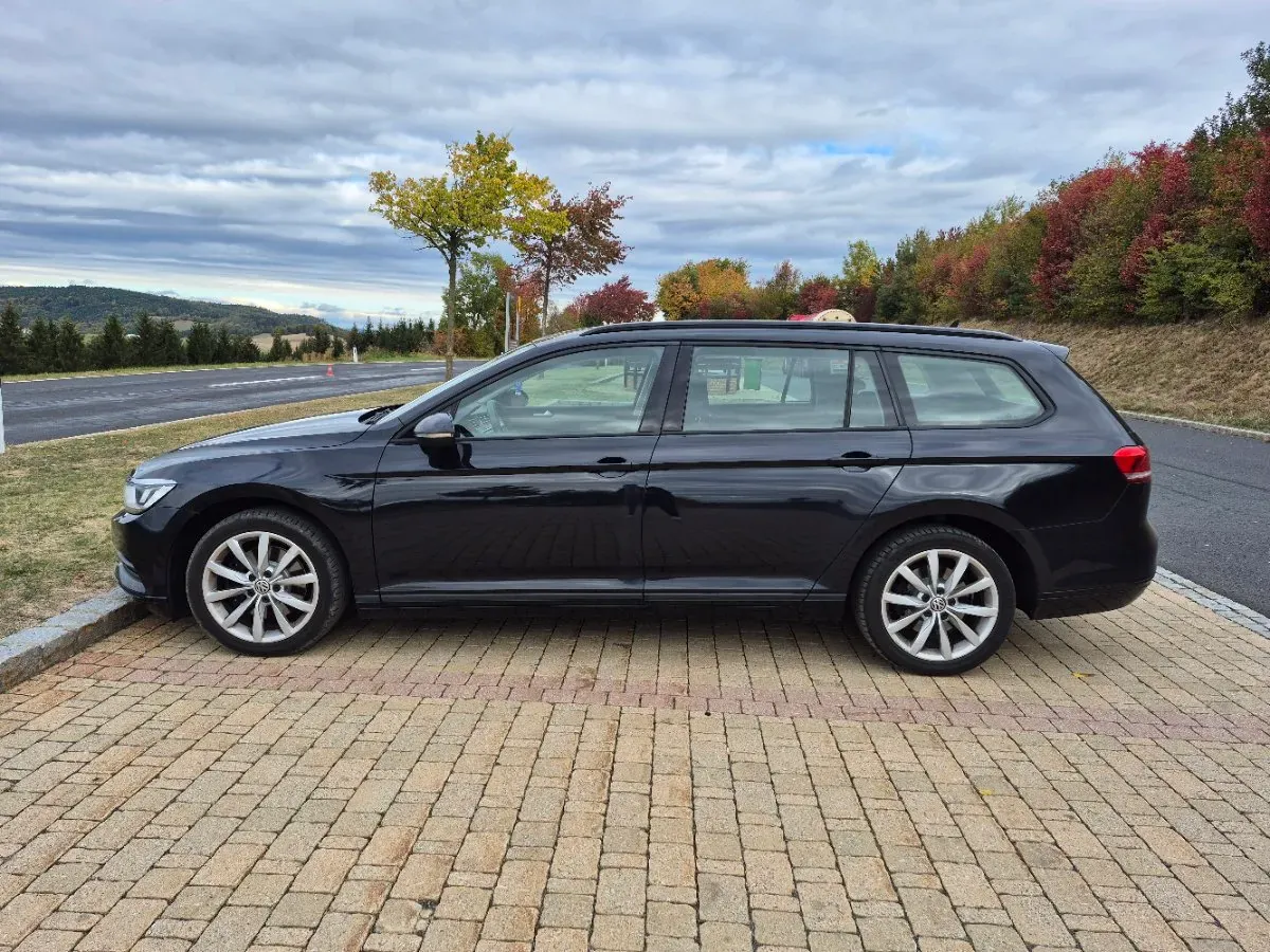 Volkswagen Passat 2016 photo 2