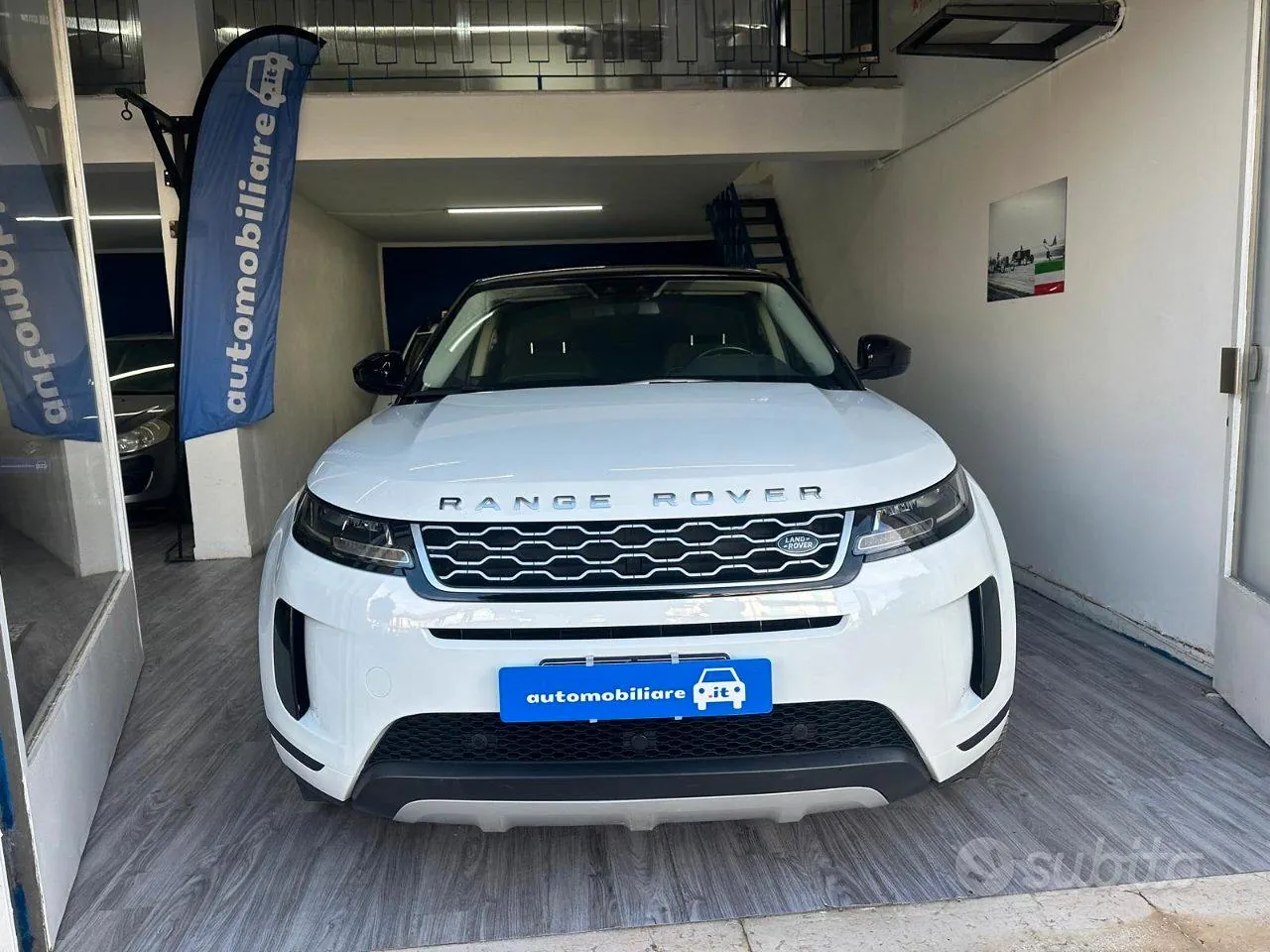 Land Rover Range Rover Evoque 2020 photo 2