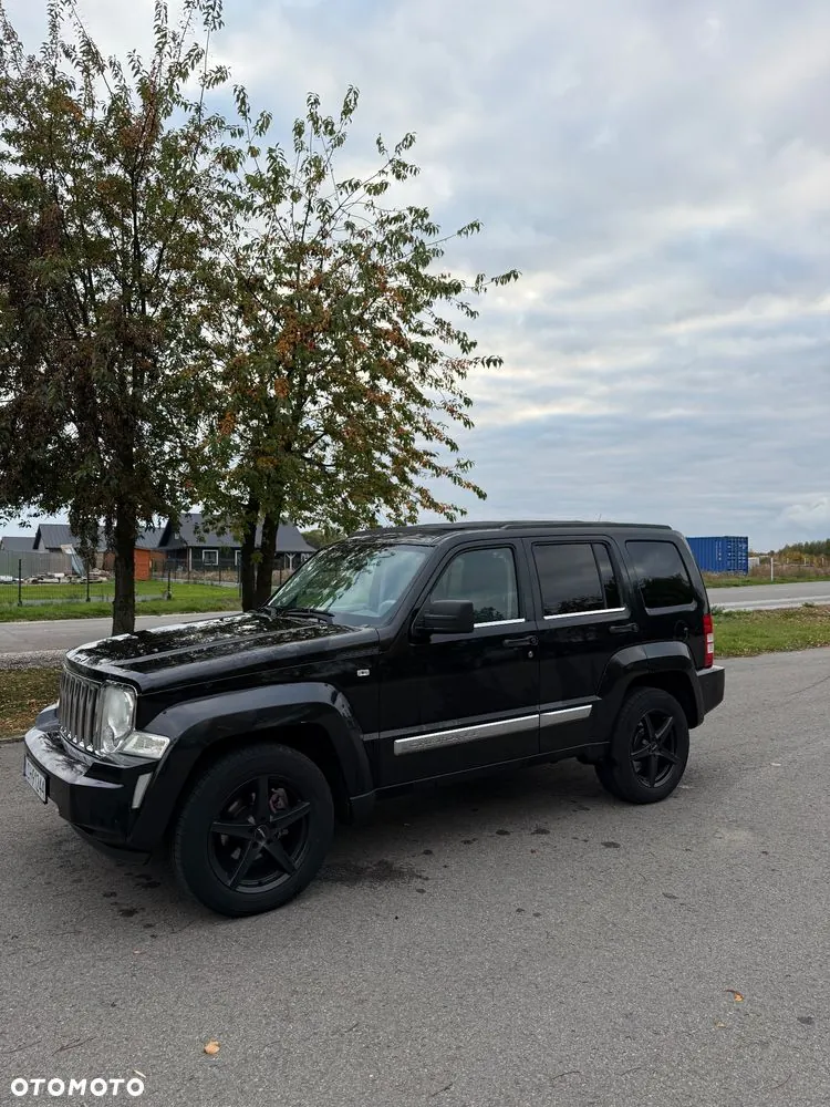 Jeep Cherokee 2008 photo 3