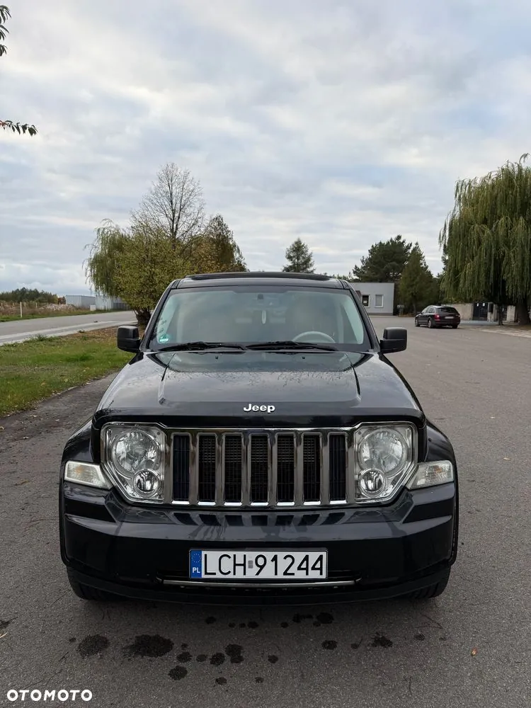 Jeep Cherokee 2008 photo 2