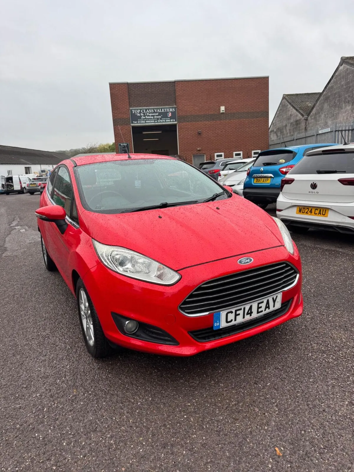 Ford Fiesta 2014 photo 2