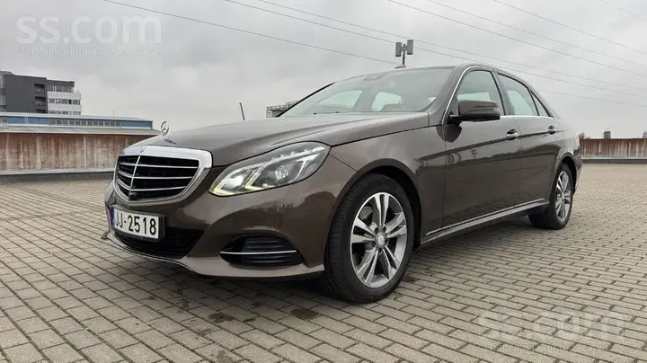 Mercedes-Benz E250