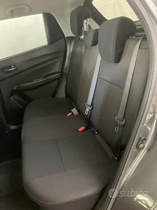 Suzuki Swift 2023 photo 5