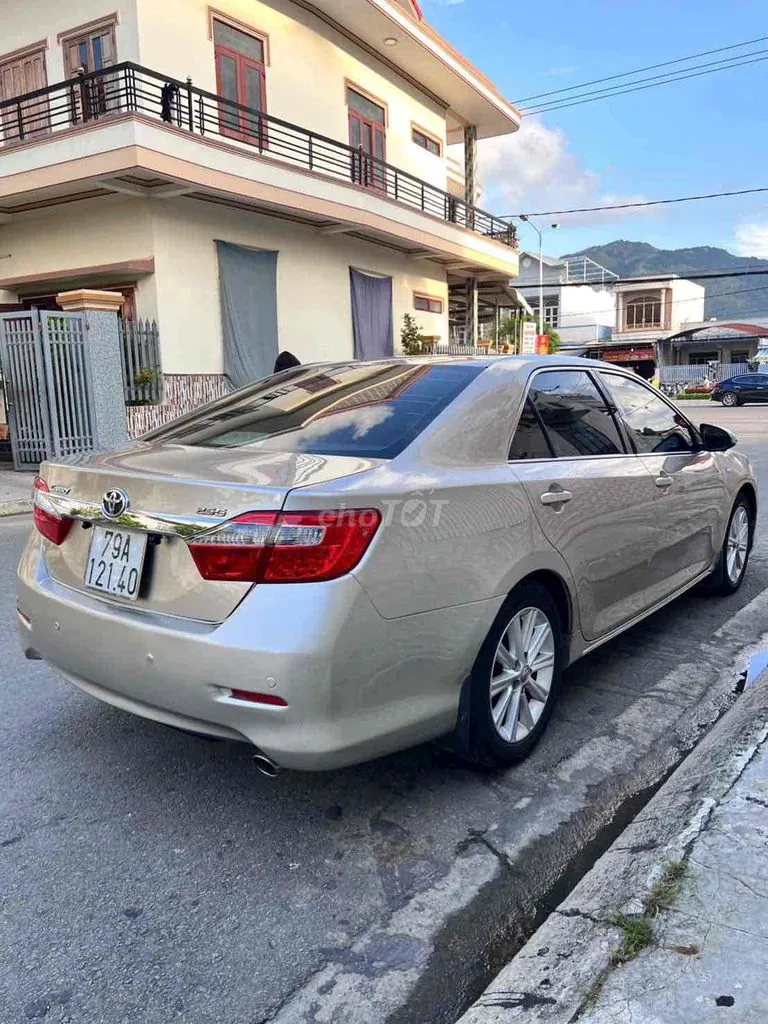 Toyota Camry 2012 photo 3