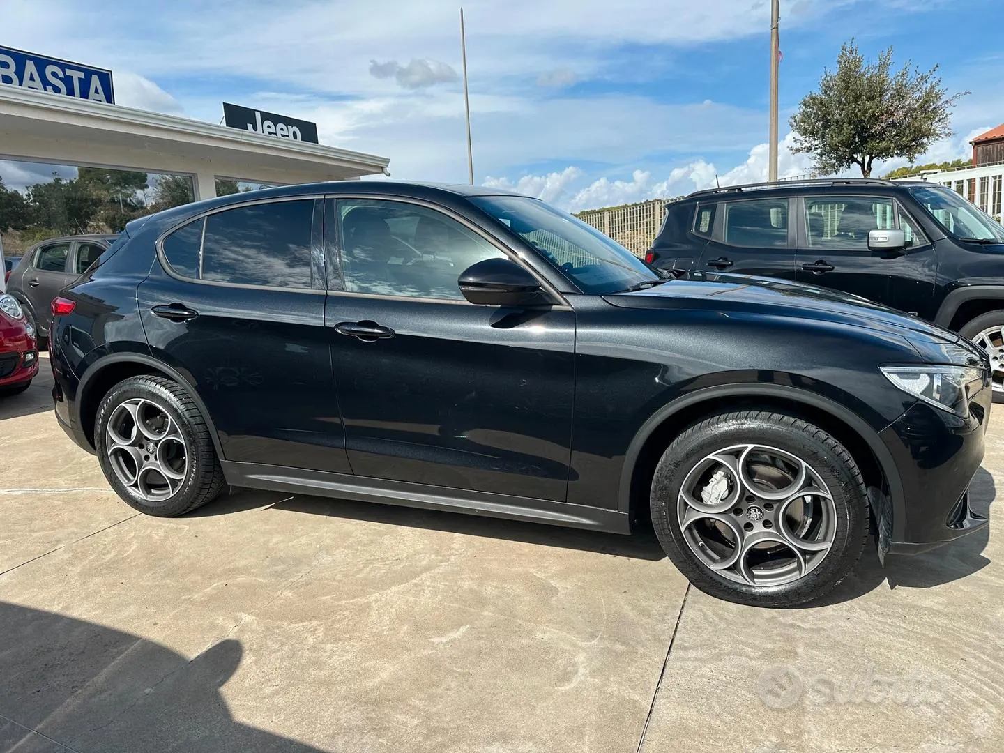 Alfa Romeo Stelvio 2022 photo 2